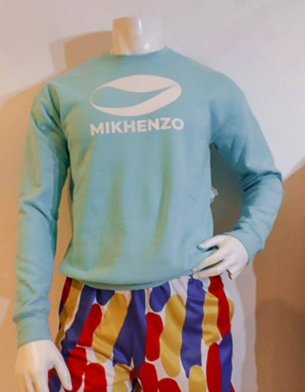 L4 Crew Neck Sweater